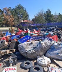 Sivas Belediyesi zabıta ekipleri kaldırım işgallerine göz açtırmıyor