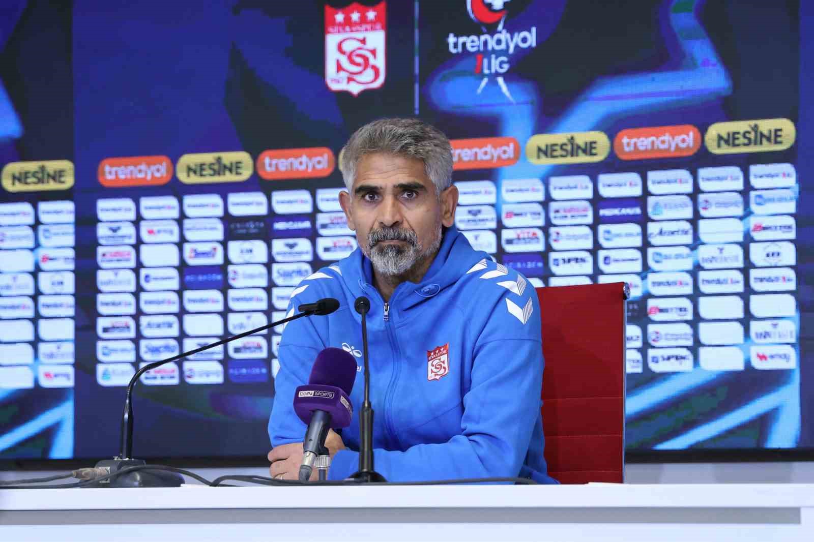 Sivasspor Teknik Direktörü İsmet Taşdemir, Mağlubiyet Sonrası Duygularını Paylaştı