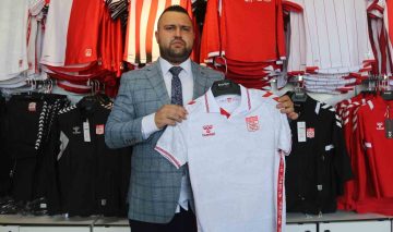 Sivasspor’a Büyük Destek: İş Adamı Alper Çaça’dan Bin Bilet