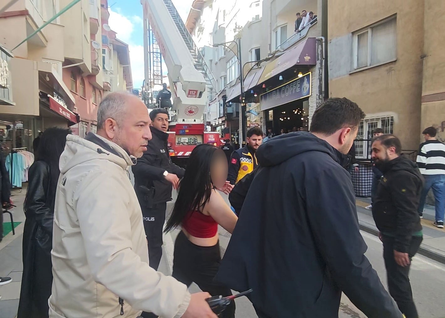 Sivas’ta Alkol Etkisindeki Kadın Polis Ekiplerini Alarm Durumuna Geçirdi