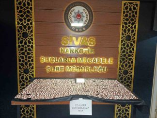 Sivas’ta binlerce uyuşturucu hap ele geçirildi