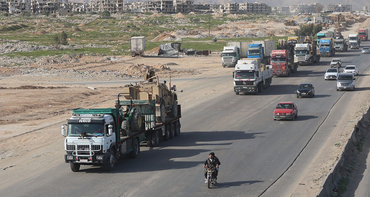 Suriye Ordusu, ABD’nin Terk Ettiği Askeri Üslerde Kontrolü Sağladı