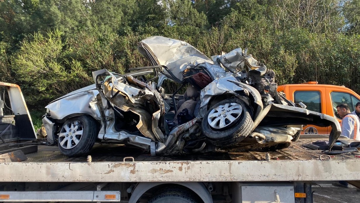 TEM Otoyolu’nda Korkunç Kaza: İki Can Kaybı ve Trafik Durma Noktasına Geldi