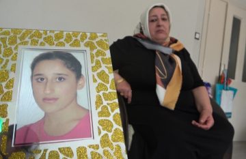 15 yıldır kayıp kızının izini süren gözü yaşlı anne: “Gülistan Doku dosyası ile umutlandık, bir mezar bile insana umuttur”