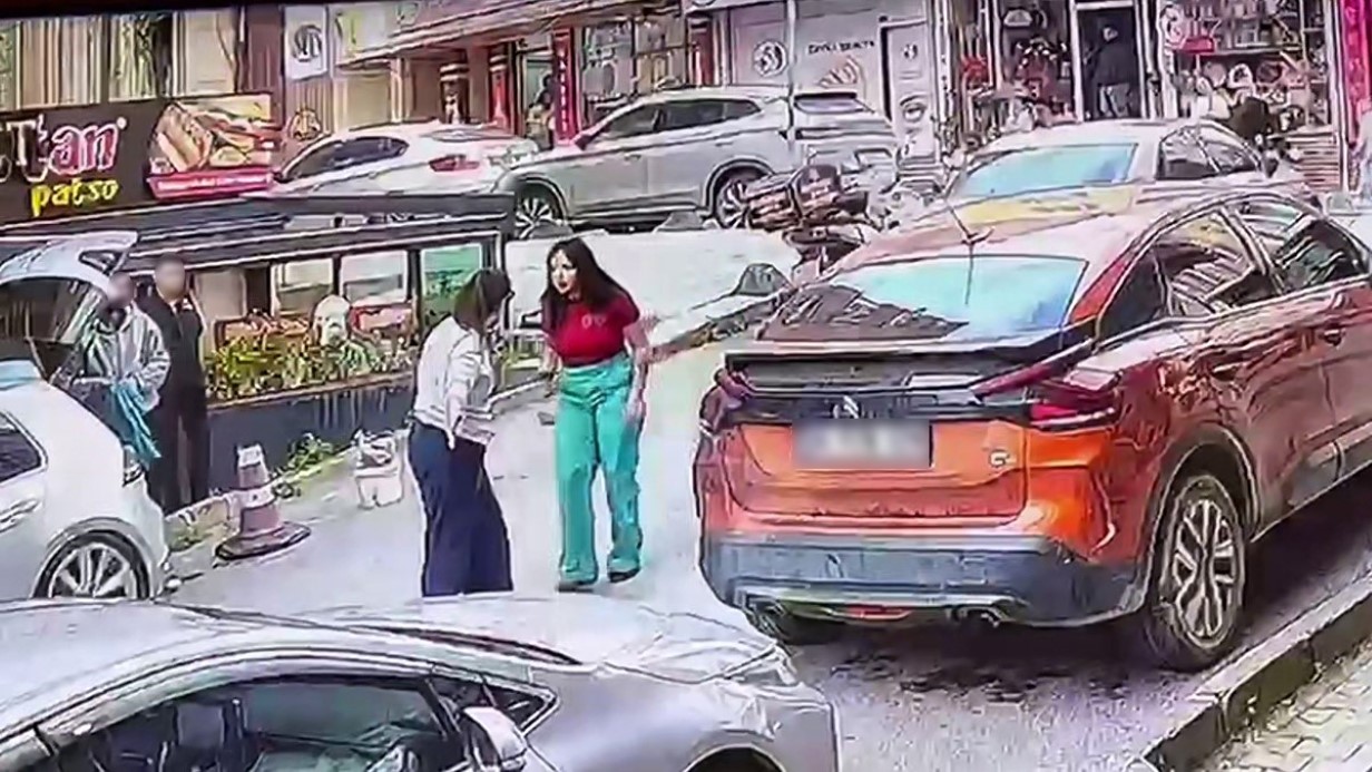 Arnavutköy’de trafikte tartıştığı kadına kafa atan sosyal medya fenomenine ağır ceza