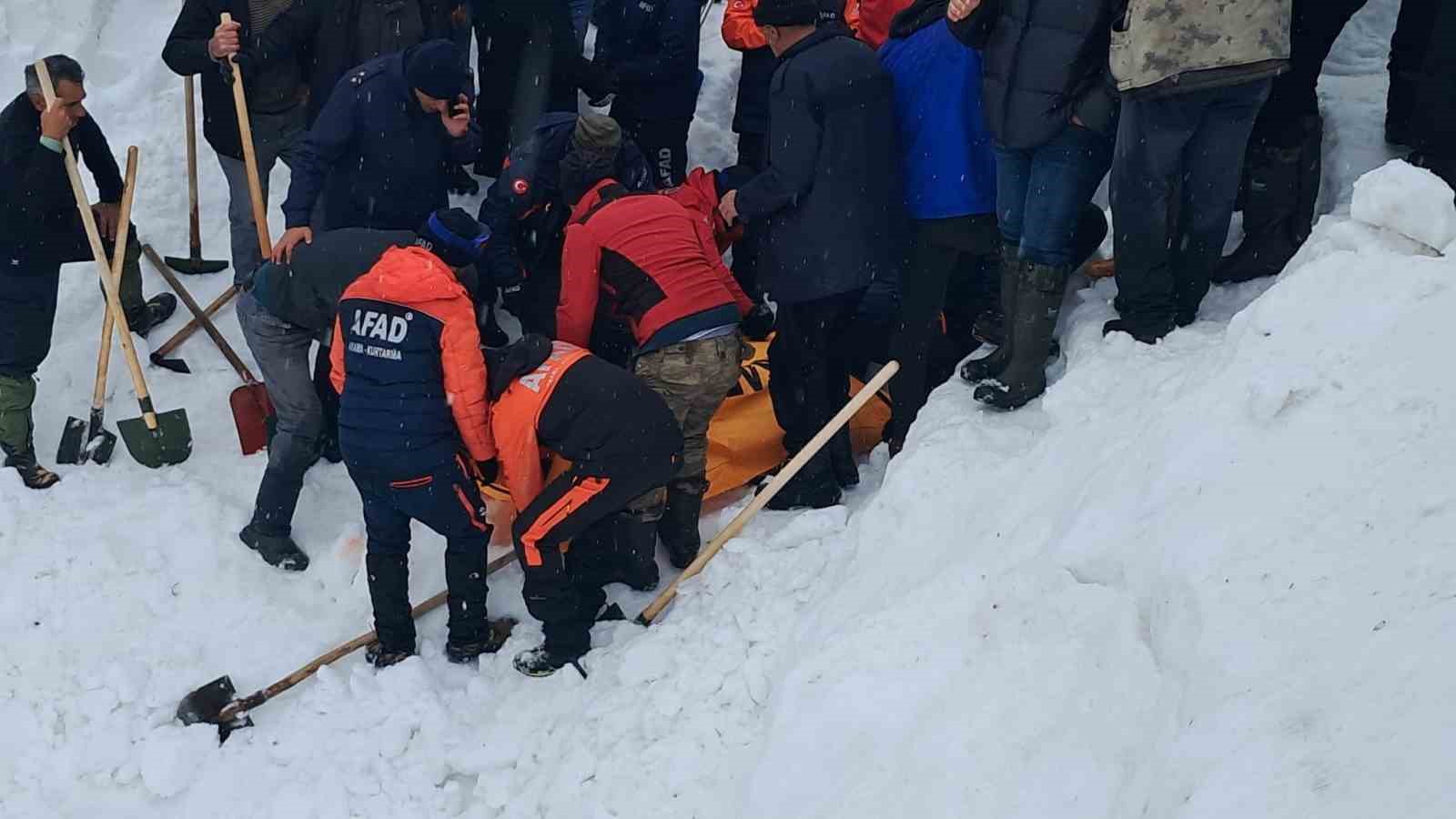 Artvin’de çığ altındaki Bülent Gezer’in cansız bedeni 4 ay sonra kar altından çıkarıldı