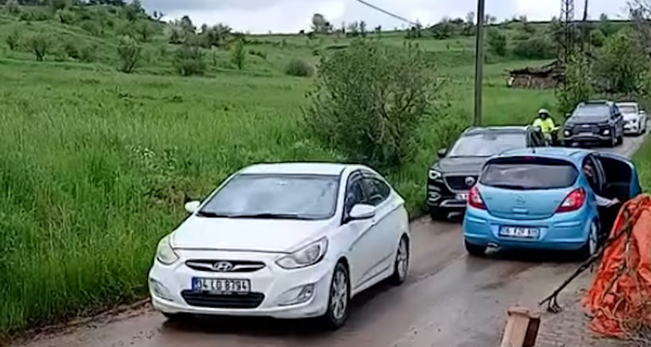 Bolu’da tatilciler köy yollarında yoğunluğa sebep oldu