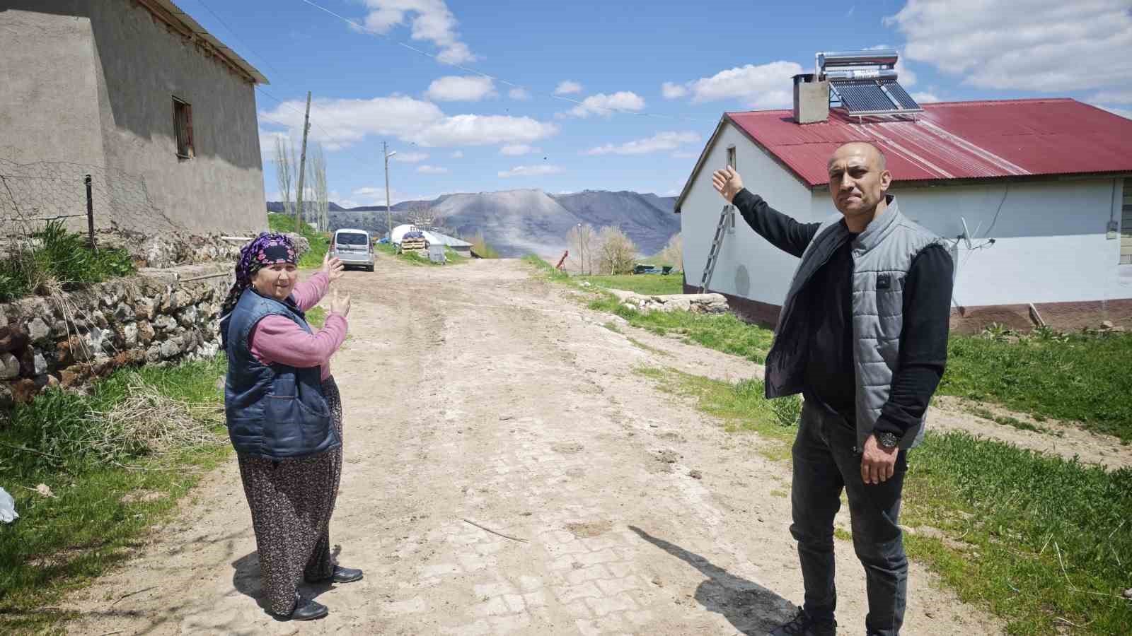 Bu köyde adeta normal ölüm unutuldu