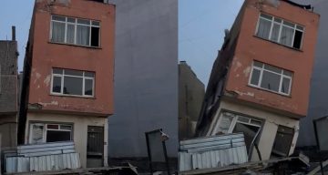 Erdek’te inşaat kazısı sırasında temeli zarar gören 2 katlı bina yıkıldı