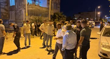 Ev sahibi ile kiracı arasında bıçaklı, sopalı, taşlı kavga: 11 yaralı