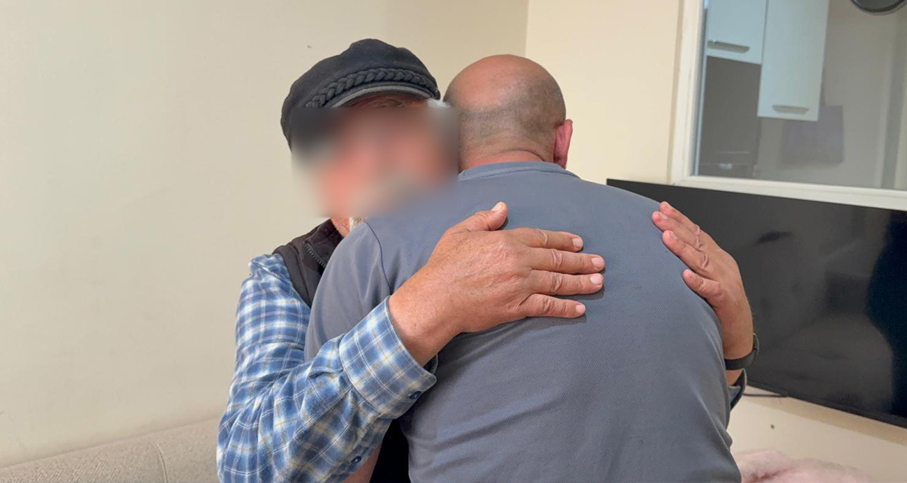 İBAN’ları arkadaşıyla paylaştı, 71 yaşındaki babasıyla aynı koğuşta hapis yattı