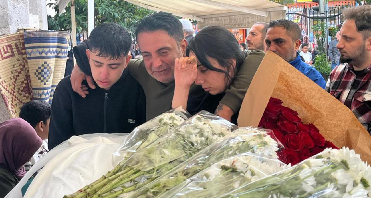 Kızını ameliyat masasında kaybeden babanın tabuttaki evladına son bakışı
