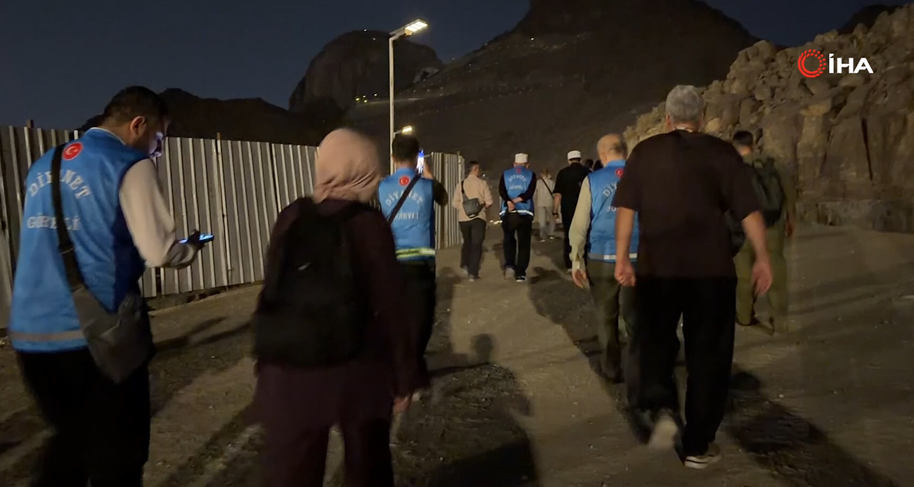 Nur Dağı hacı adaylarının akınına uğruyor