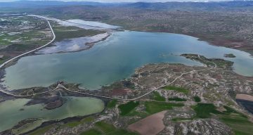 Sivas’ta kar eridi yağmurlar arttı, kentin en büyük gölü taştı