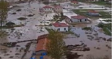 Tokat’ta yollar çöktü, sular altında kalan tarım arazileri dron ile görüntülendi