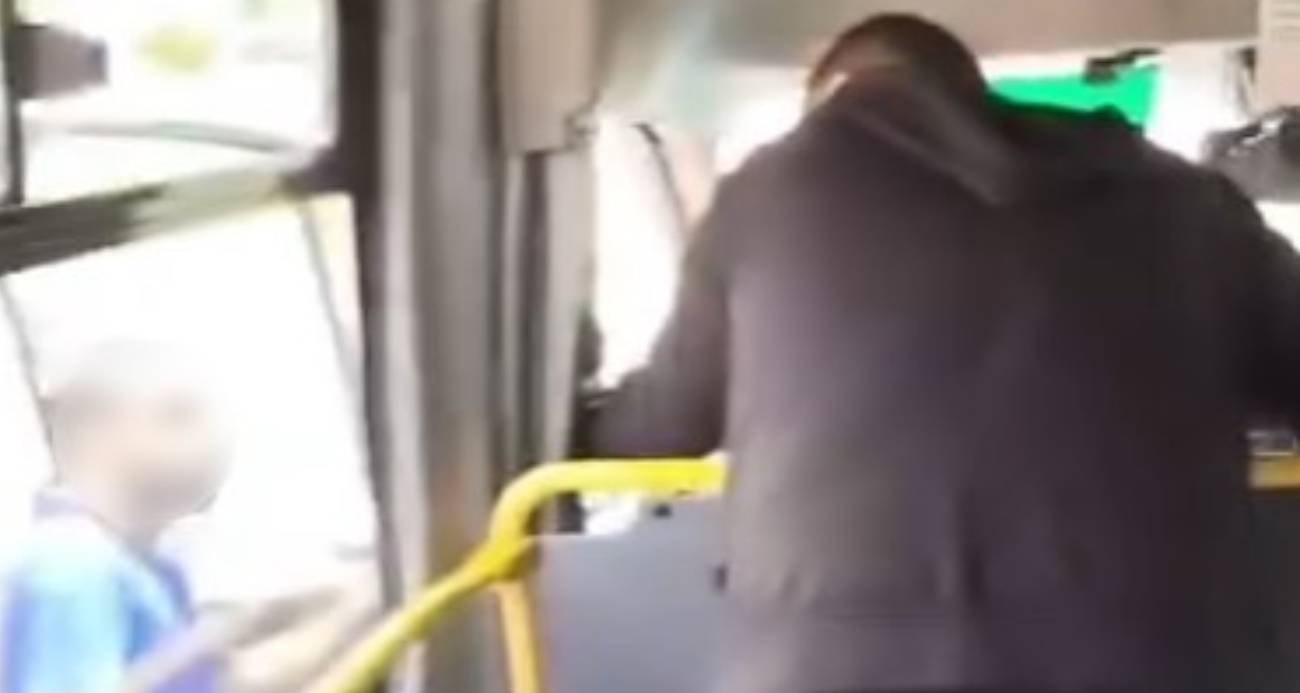 5 TL’lik eksik ödeme yüzünden minibüs karıştı