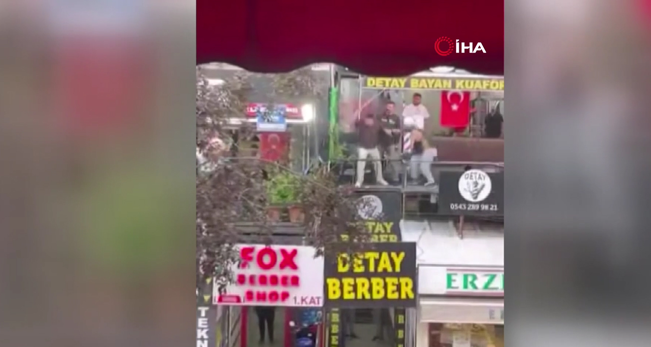 Ankara’da berberlerin sopalı kavgası kameraya yansıdı