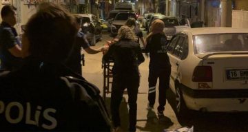 Annesini bıçaklayıp dehşet saçtı: Ağır yaralı kadın yaşam savaşını kaybetti