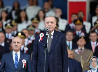 Cumhurbaşkanı Erdoğan: “Zor, hassas ve mesuliyeti fevkalade yüksek bir görevi icra eden emniyet teşkilatımızın talep ve beklentilerini asla göz ardı etmiyoruz”
