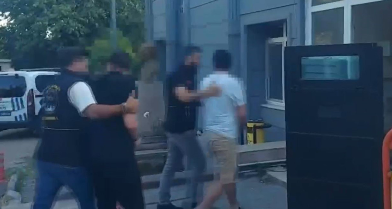 Evlilik hazırlığı yapan genç, nişanlısının önünde bıçaklanarak öldürüldü