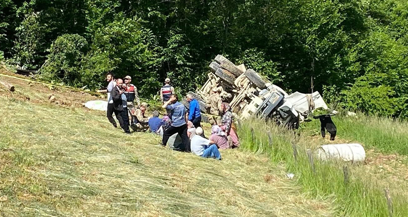 Gümüşhane’de beton mikseri 150 metrelik dik yamaçtan yuvarlandı: 2 ölü, 1 yaralı