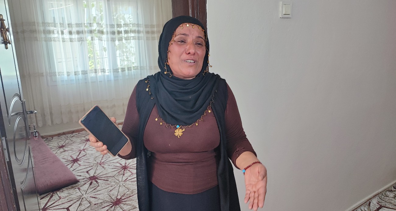 IBAN’ını verdiği için 7 yıl hapis cezası alan 17 yaşındaki kızın annesi gözyaşlarına boğuldu