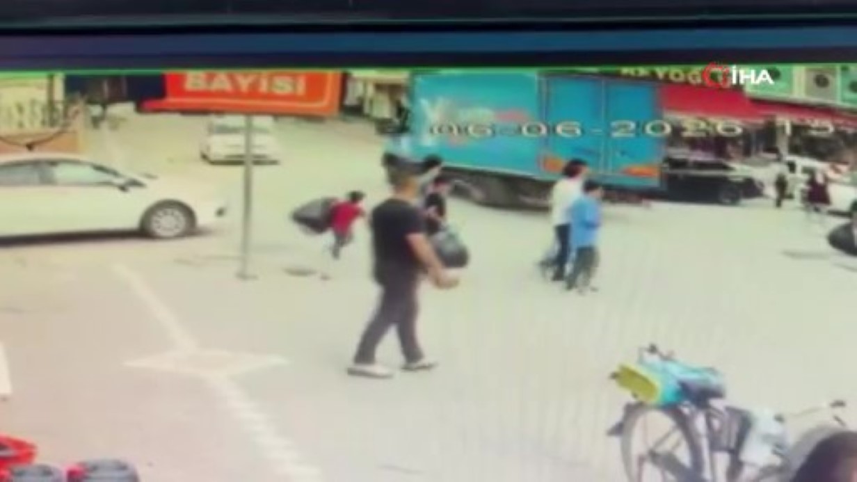Iğdır’da otomobilin çarptığı 6 yaşındaki çocuk yaralandı: Kaza anı kamerada
