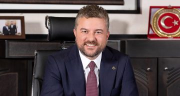 İzmir Buca Belediye Başkanı Görkem Duman görevden uzaklaştırıldı