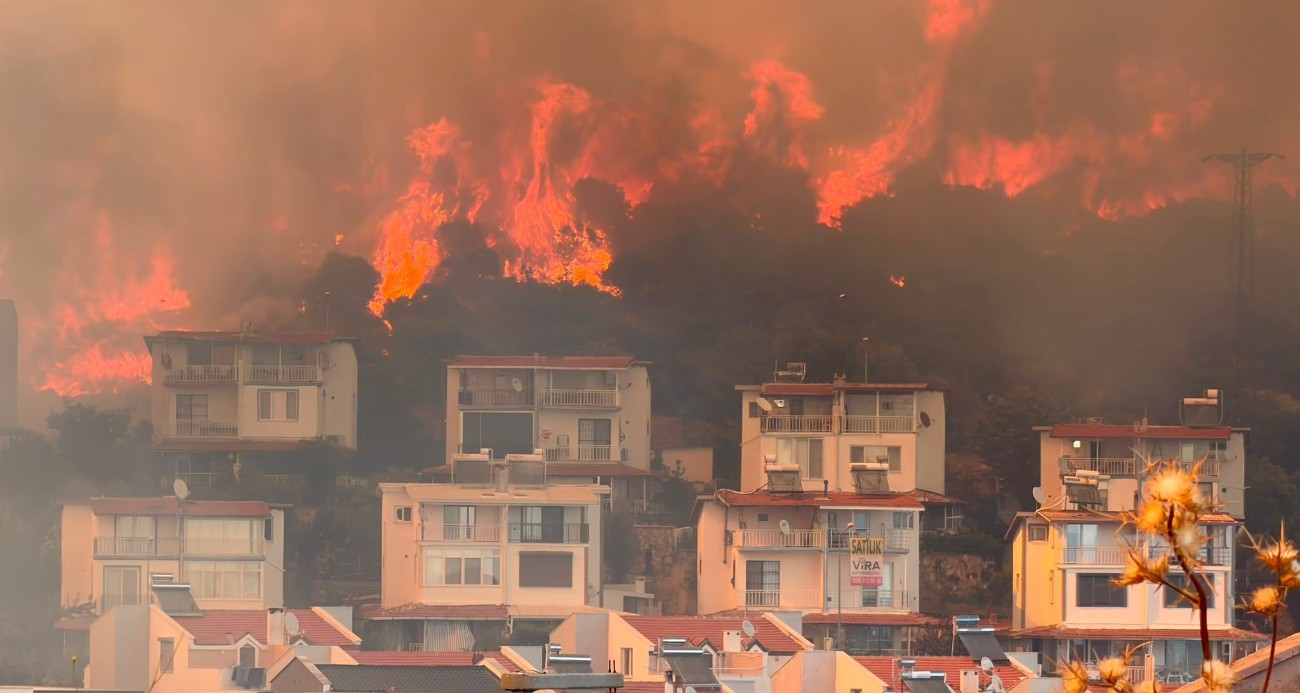 İzmir’de makilik alandaki yangın büyük ölçüde kontrol altına alındı