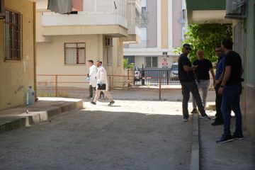 Öğretmen koca 3 çocuk annesi öğretmen eşini ve kayınpederini öldürdü