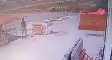 Şanlıurfa’da milyonlarca liralık zarara yol açan yangının görüntüleri ortaya çıktı