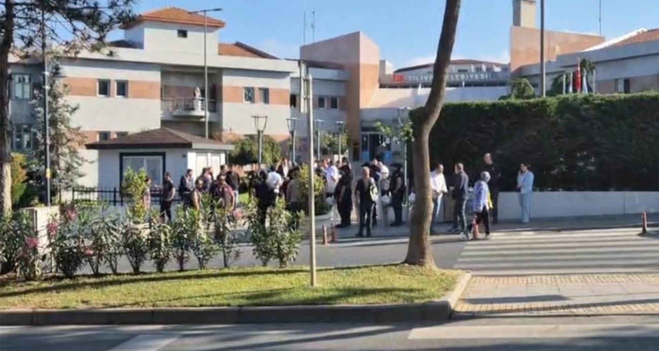 Silivri Belediyesi’ne yolsuzluk operasyonu: 17 gözaltı