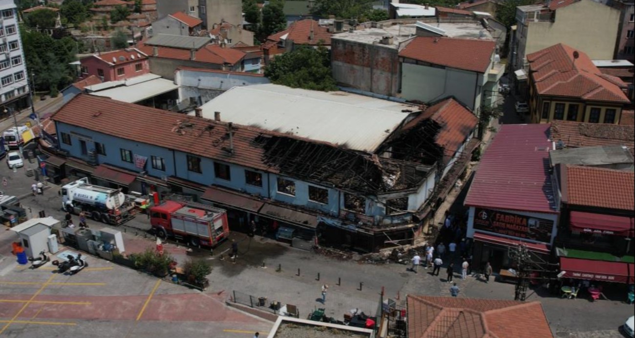 Tarihi çarşıdaki acı bilanço ortaya çıktı: Küle dönen 6 işletme havadan görüntülendi