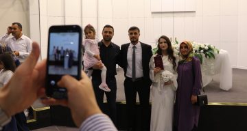 Uzmanı açıkladı: “Eğitim ve kariyer planları evlilik yaşını artırdı, kredi yaşı 35 olabilir”