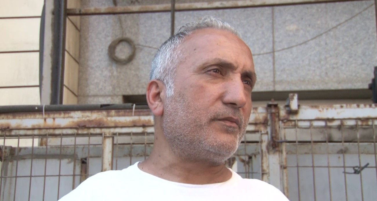 Yemek yerken altın kesesini düşürdü, durumu fark eden şüpheli altınları alıp kayıplara karıştı