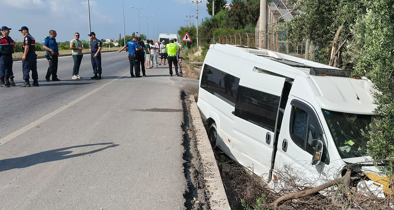 Yolcu minibüsünde dehşet anları kamerada: Kaçırdığı minibüsle kaza yapıp öldü