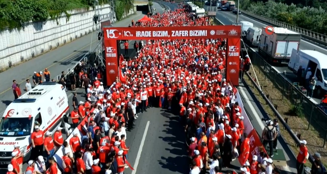 15 Temmuz Demokrasi ve Milli Birlik Günü yürüyüşü başladı
