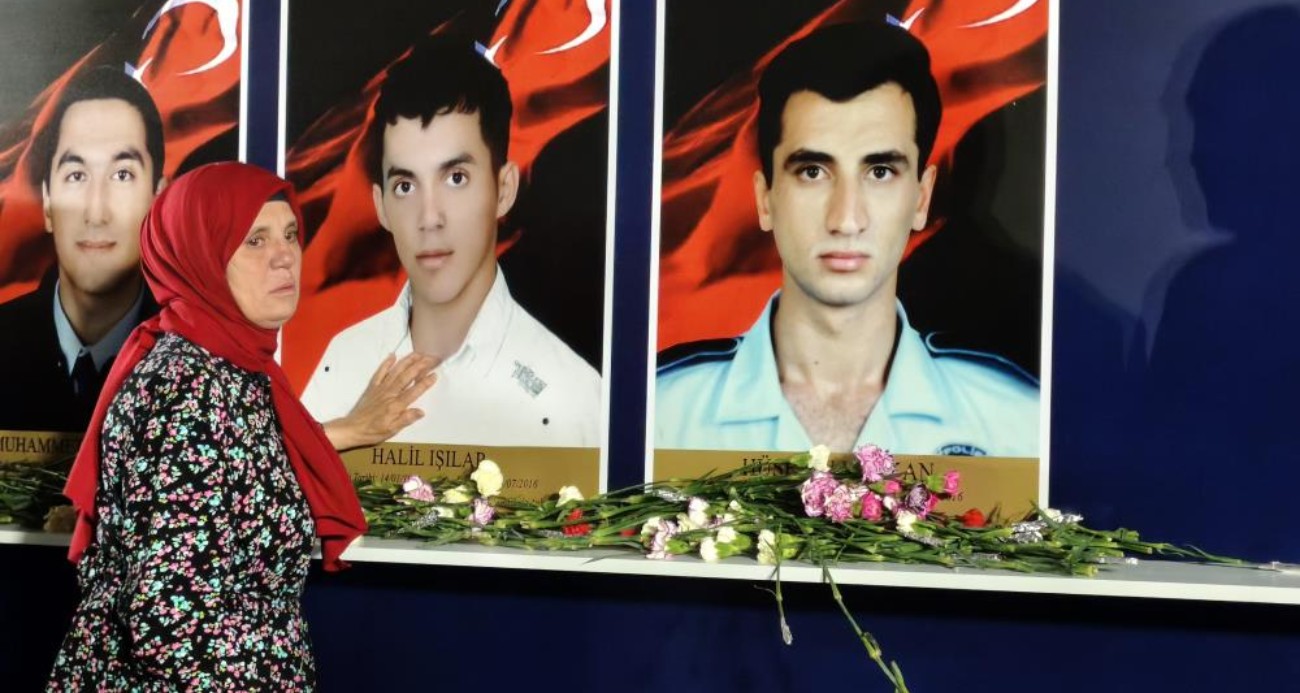 15 Temmuz şehidinin annesi: “Ben evlatsız yaşarım ama vatansız yaşayamam”