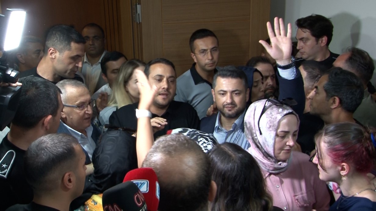 15 Temmuz’a ’tiyatro’ diyen CHP’li meclis üyelerine şehit ailelerinden sert tepki