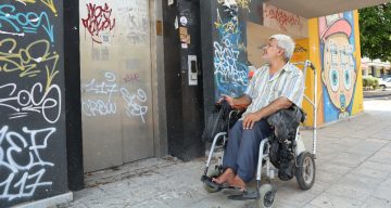 Adana’da milyonluk üst geçitler çürümeye terk edildi