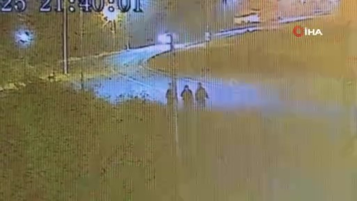 Arnavutköy’de cinayet gibi kaza kamerada: Önce çarptı, ardından üzerinden geçip kaçtı