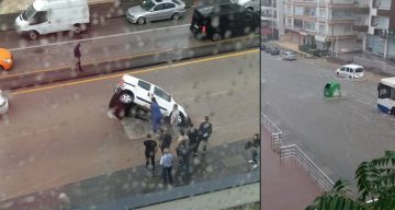 Başkentte sağanak hayatı felç etti: Yol çöktü, araç çukura düştü, iş yerlerini su bastı