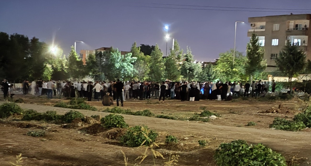 Batman’da mezarlıkta silahlı saldırı: Baba, oğlu ve yeğeni öldü