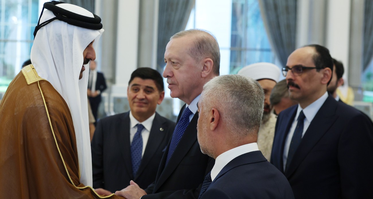 Cumhurbaşkanı Erdoğan, Katar Emiri Al Thani ile bir araya geldi