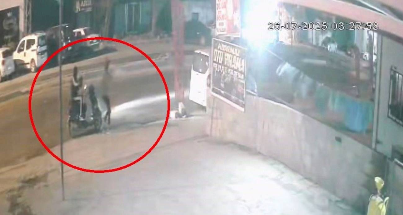 Motosikletle gelerek oto yıkamayı kurşunlayan çete üyelerinin maskesi düştü
