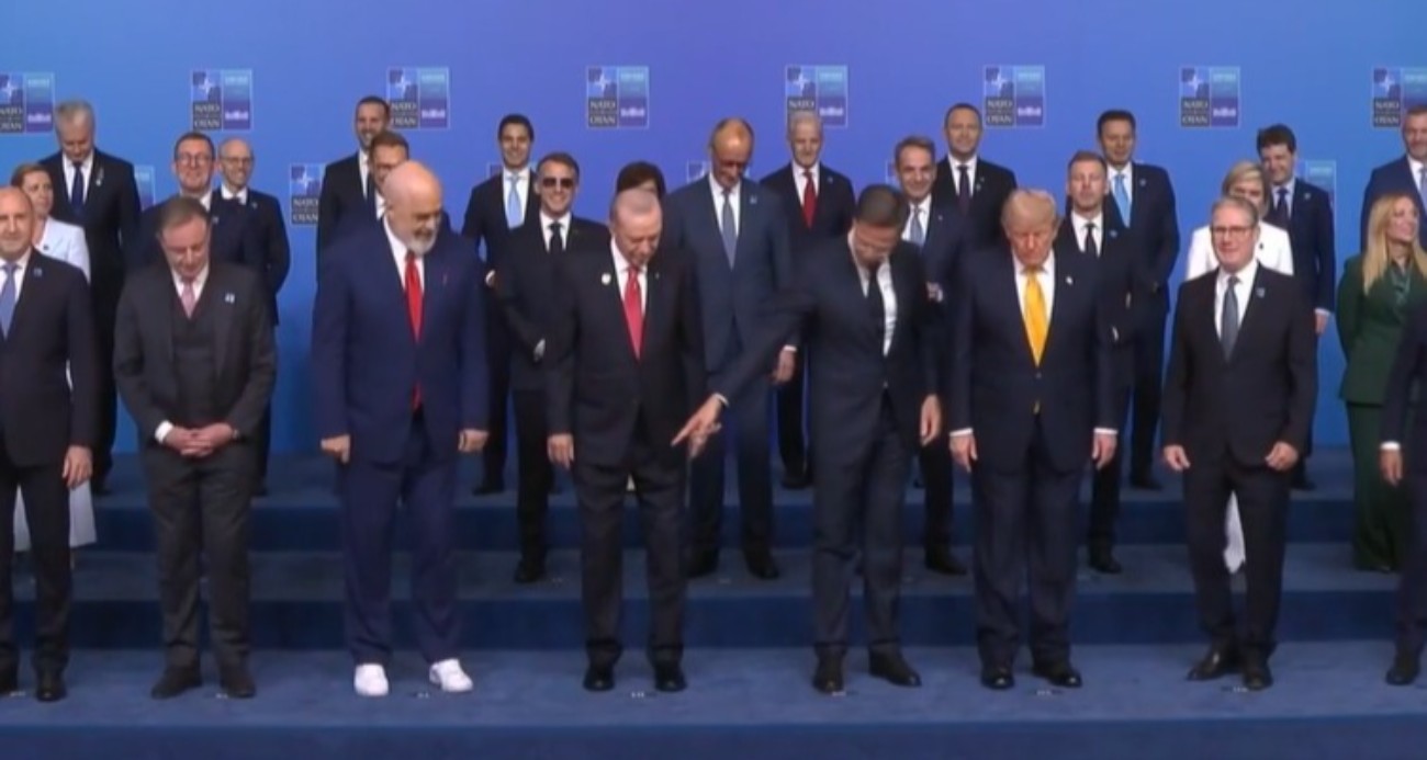 NATO Zirvesi’nde beyaz ayakkabı detayı dikkat çekti