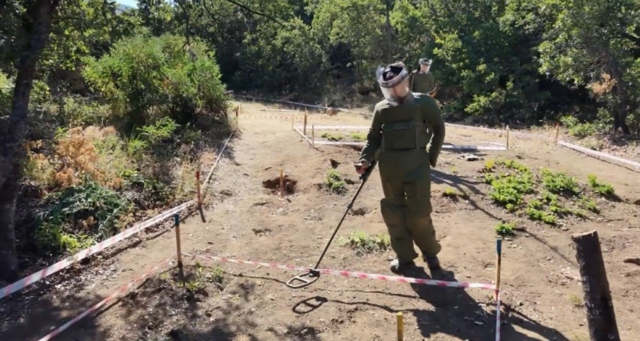 Terörsüz Türkiye ile Tunceli’de mayınlı araziler üretime kazandırılıyor