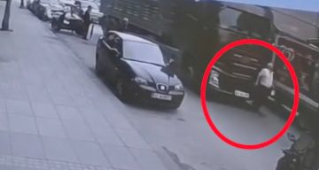 Tırın altında kalan yaşlı adam hayatını kaybetti
