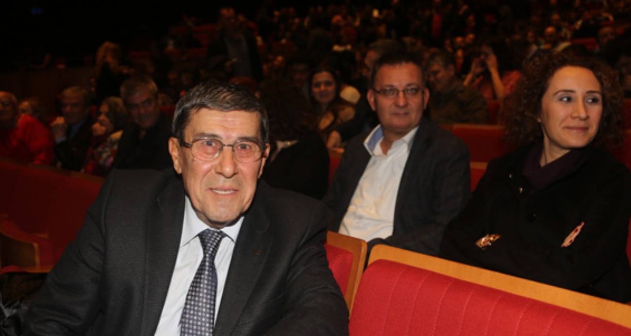 Türk tiyatrosunun usta ismi Zihni Göktay hayatını kaybetti