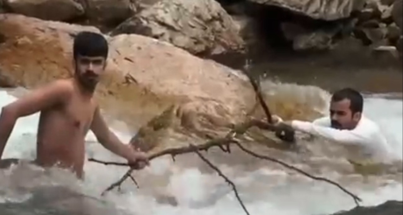 Uzungöl’de Haldizen Deresi’nde can pazarı